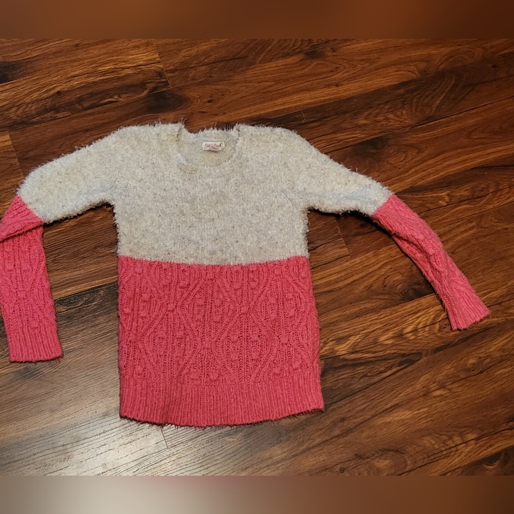 Cat & Jack Girls sweater